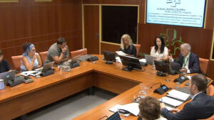 El sector químico vasco reclama simplificación administrativa para impulsar la inversión industrial sostenible en Euskadi
